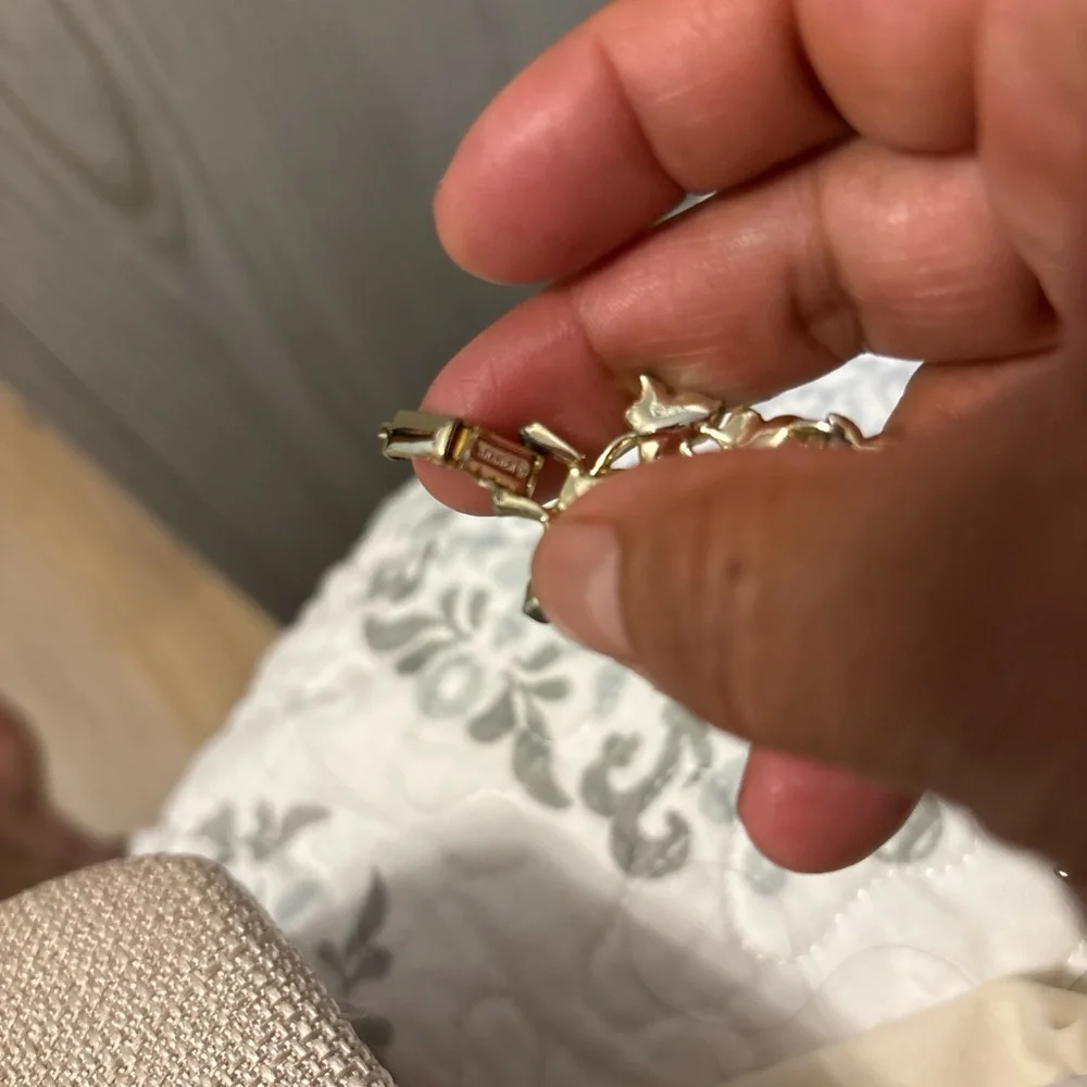 Vintage Kramer bracelet for women, silver-plated with grape leaf design